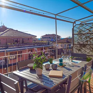 https://alida-house-top-floor.hotelitalianriviera.com