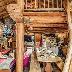 https://chalet-lo-soli-pieces-974.hotels-rhonealpes.com