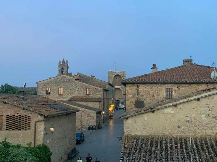 Vila Monteriggioni Castello 0*,  Itálie